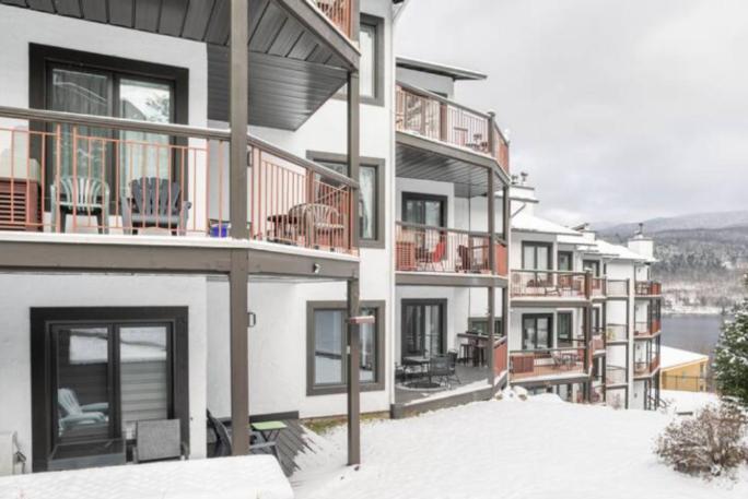 The Outlook Over Lac -Tremblant By Instant Suites Mont-Tremblant Exterior photo